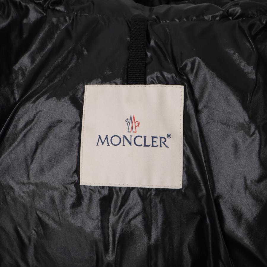 MONCLER（モンクレール） 美品/ MONTCLA モンクラ 内側ロゴ刺繍