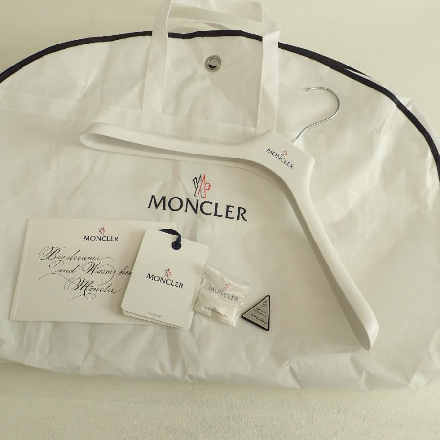 MONCLER（モンクレール） 美品/国内正規/21年製 MOREL アームロゴ