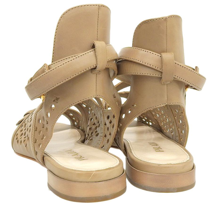 【美品】 PRADA ベージュ ストラップサンダル サイズ38 PRADA（プラダ） 未使用 レザーストラップサンダル レディース