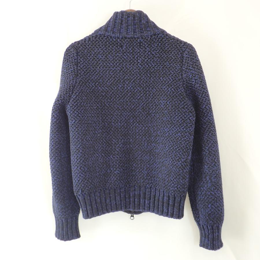 美品/国内正規 STONE ISLAND ストーンアイランド 5515567B6 美品/国内正規 STONE ISLAND ストーンアイランド 5515567B6
