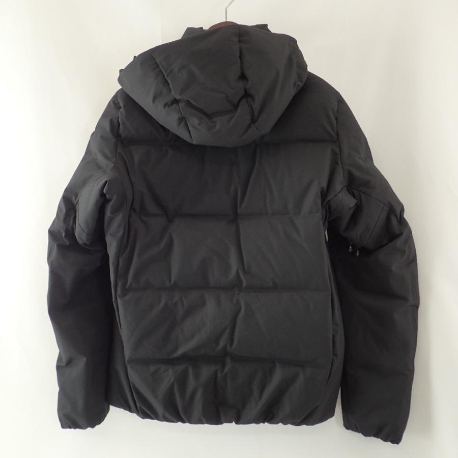 美品/ DESCENTE デサント ALLTERRAINオルテライン 水沢ダウン