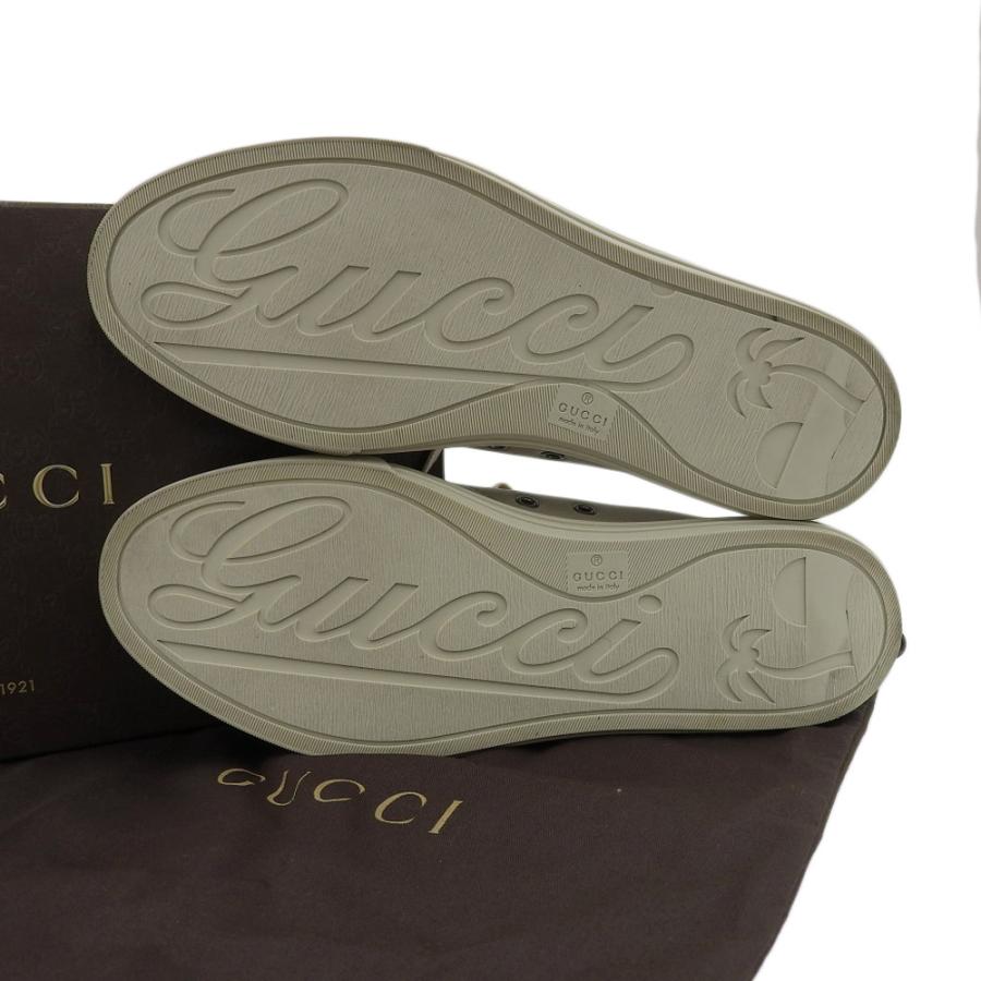 新品同様 GUCCI グッチ レザー ロゴプレート ローカット スニーカー