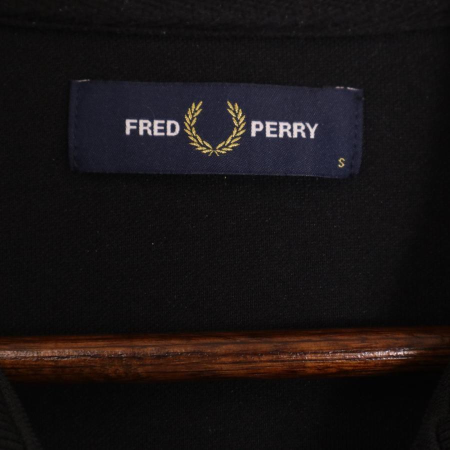 FRED PERRY（フレッドペリー） J4535 ブラック トラックジャケット