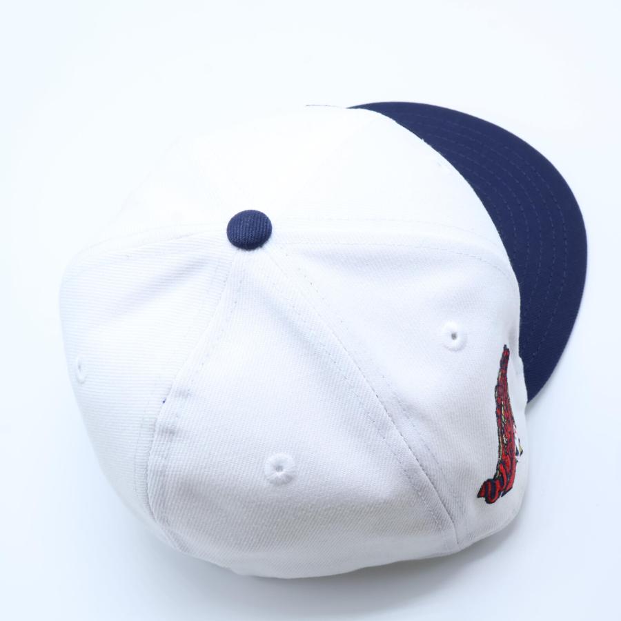 NEW ERA（ニューエラ） 美品 1997 World Series ワフー酋長ロゴ