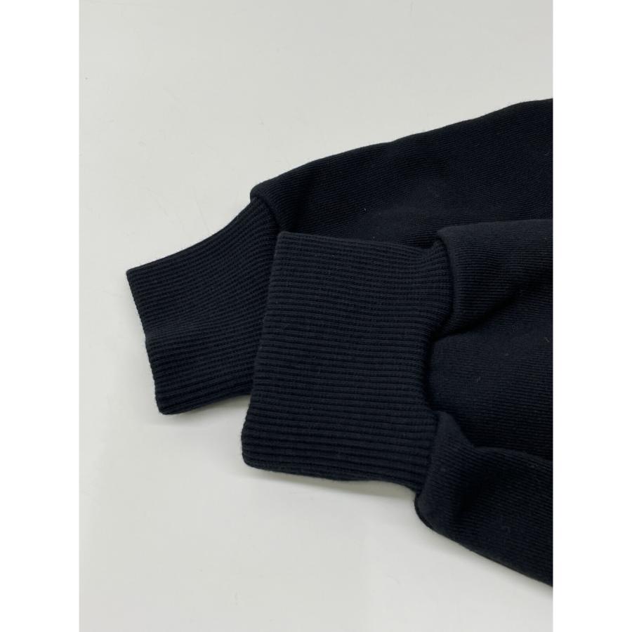 CELINE セリーヌ 2Y700670Q 22SS ブラック ゴシックスタッズロゴ