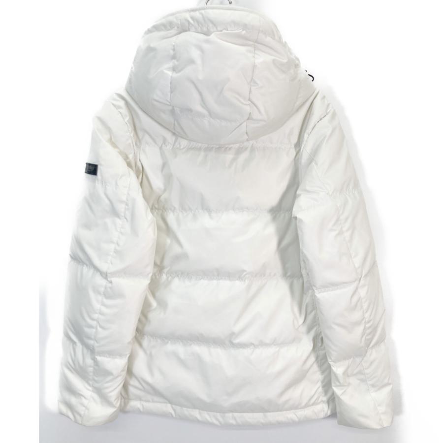 【美品】ブラックレーベルクレストブリッジ ダウンジャケット ホワイト M BLACK LABEL CRESTBRIDGE ブラックレーベルクレストブリッジ 51F66-466