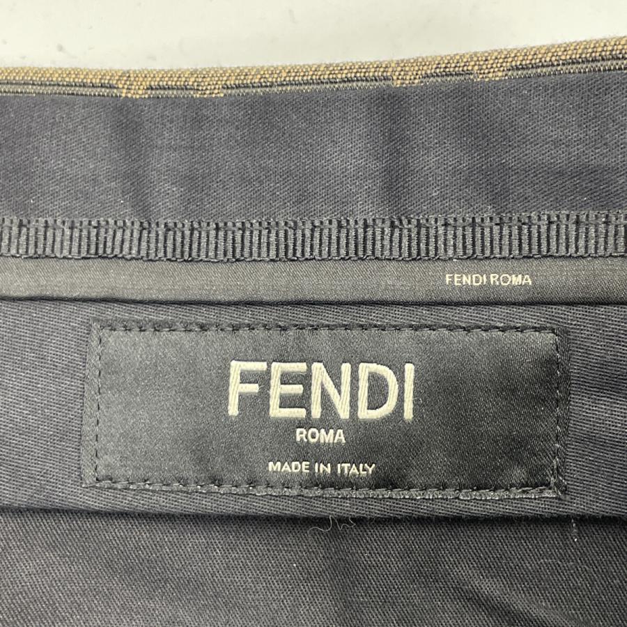 FENDI（フェンディ） 21年 FB0521 A6WJ ズッカ柄 ハーフパンツ