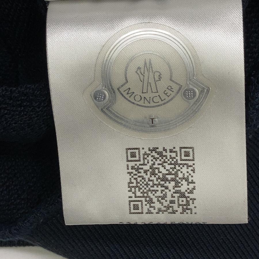 MONCLER（モンクレール） H20918G00050 ロゴワッペン プルオーバー