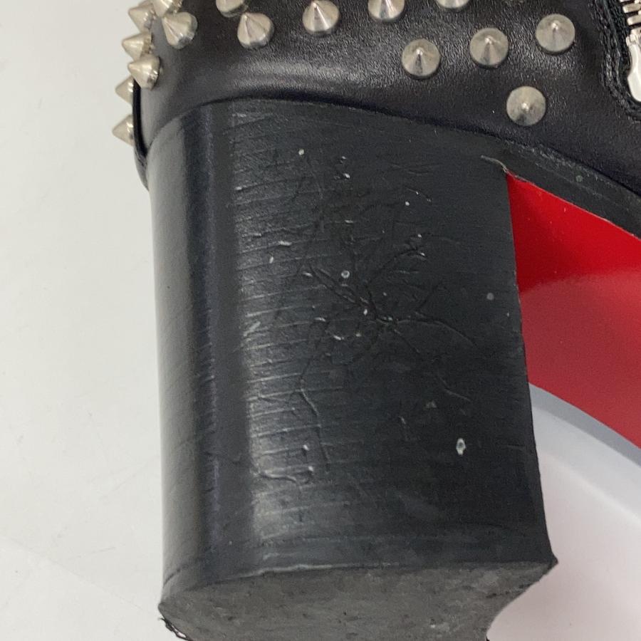 Christian Louboutin（クリスチャンルブタン） スパイクスタッズ