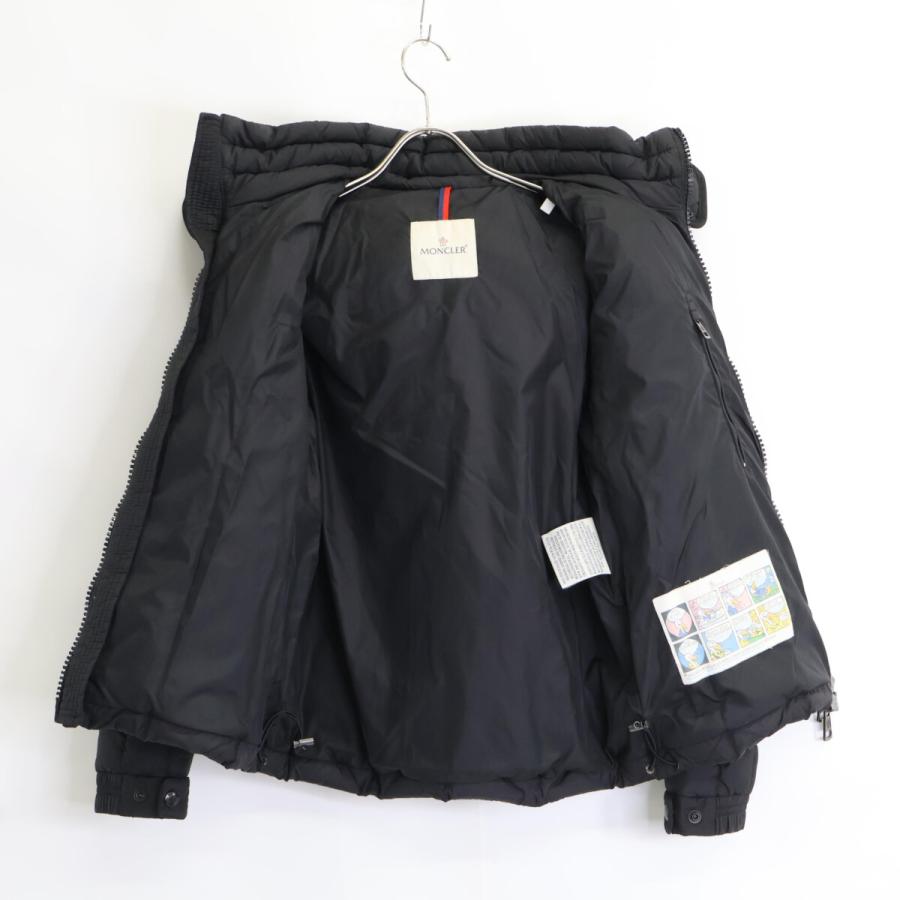 MONCLER（モンクレール） BERRIAT バーリアット ダウンジャケット O