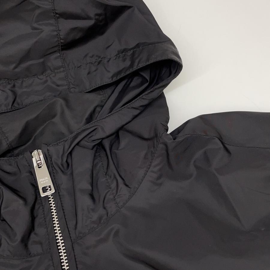 PRADA（プラダ） 21年 SGA466 三角ロゴ ナイロン ジップパーカー