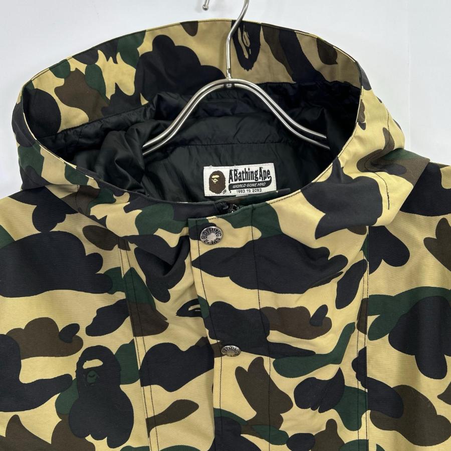 A BATHING APE（アベイシングエイプ） 迷彩 カモフラ柄 アノラック