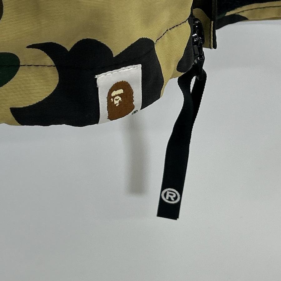 A BATHING APE（アベイシングエイプ） 迷彩 カモフラ柄 アノラック