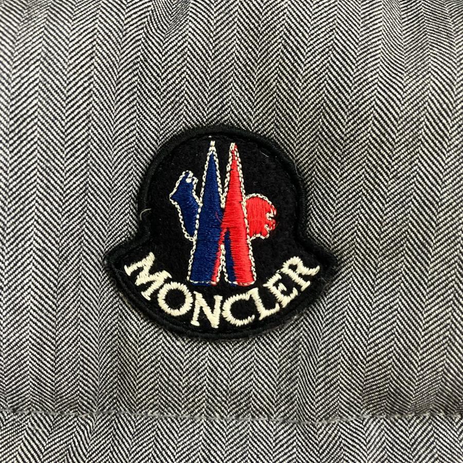 MONCLER（モンクレール） 国内正規 43308 グレー ヘリンボーン CHABRE