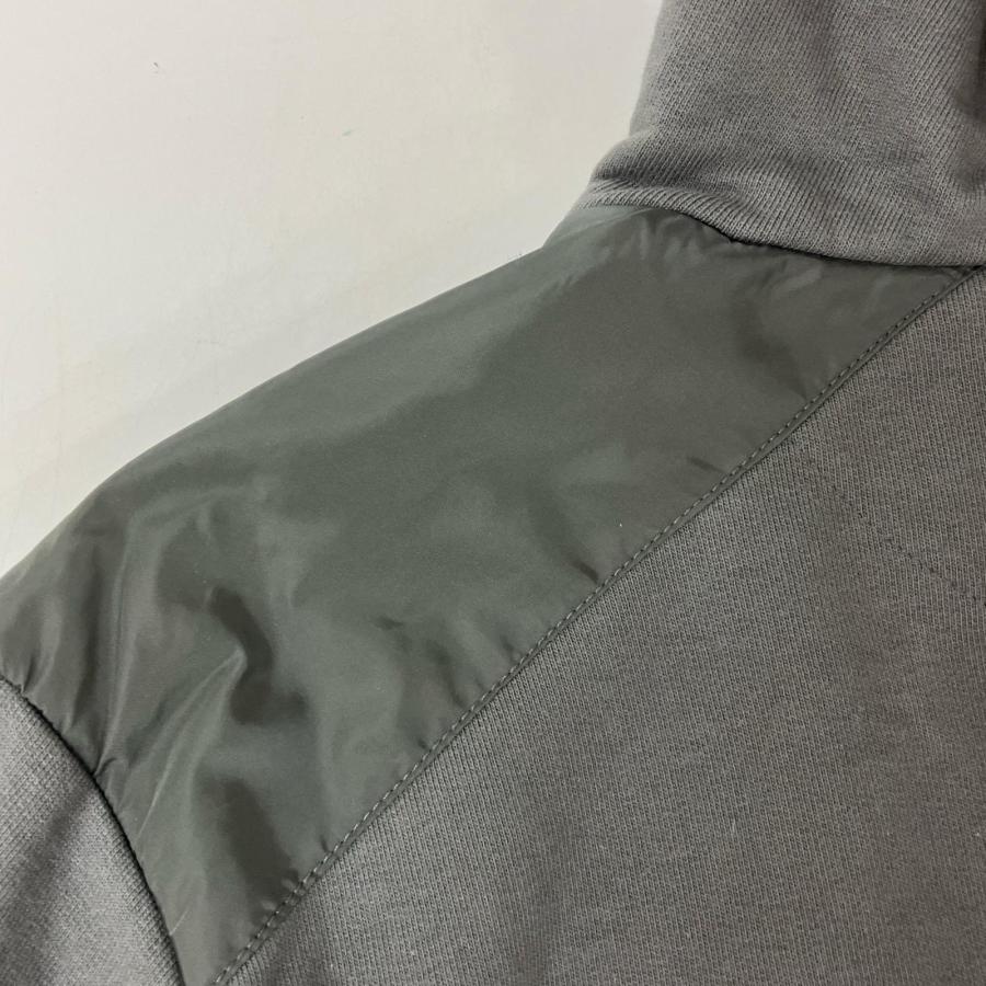 PRADA プラダ UJL20A グレー トライアングルロゴ プルオーバー フーディ　23AW カーキ トップス コットン メンズ 中古_10