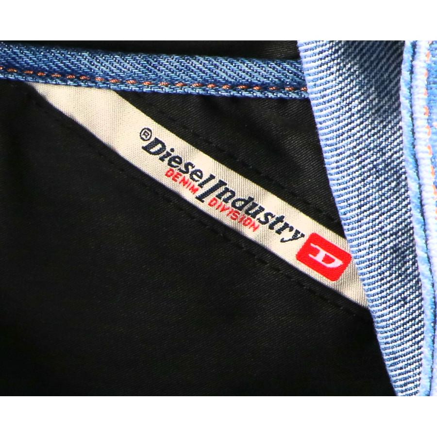DIESEL（ディーゼル） 美品 X09159 P2088 H8457 BERLYN BACKPACK