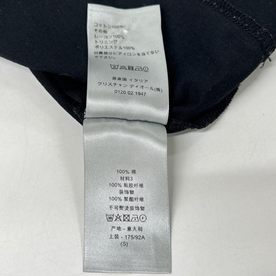 DIOR ディオール 213J685A0677 22SS ブラック CCD Heart ワッペン Tシャツ ブラック S トップス コットン メンズ 中古の画像