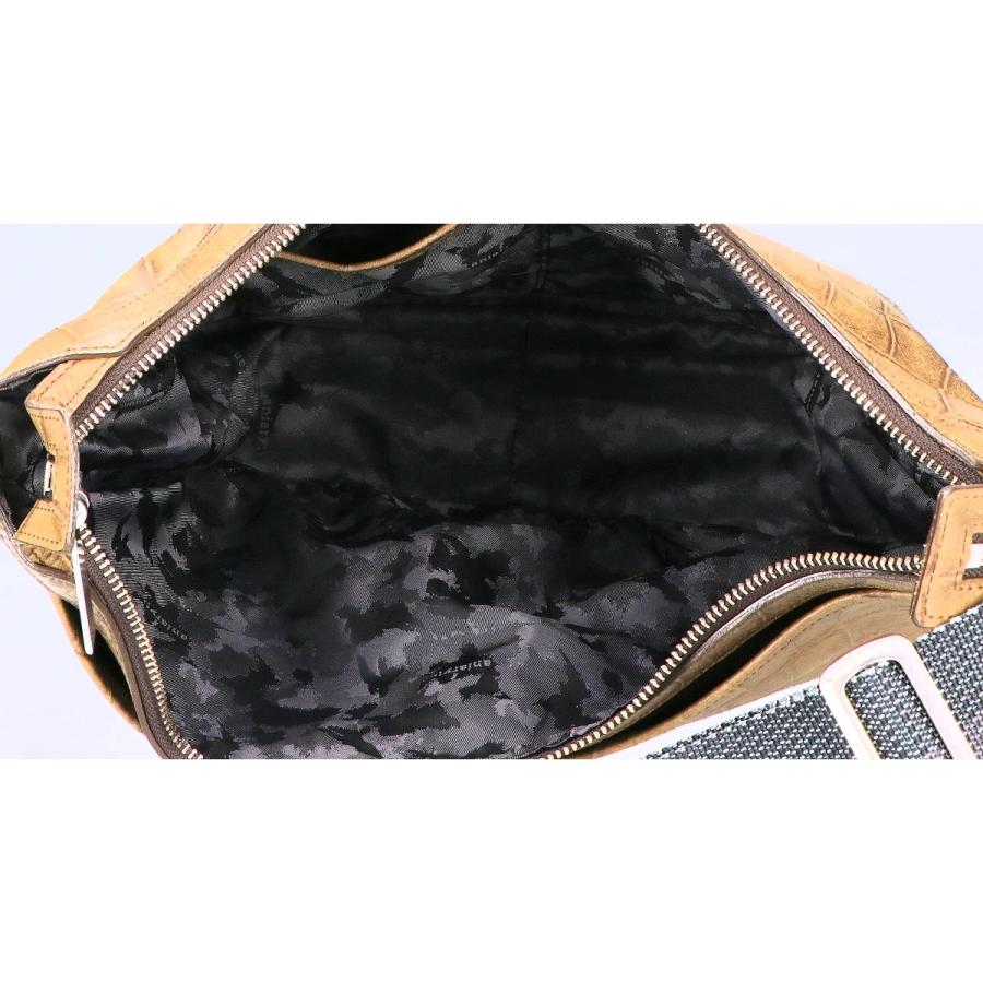 美品 aniary アニアリ 12-03001 Barchetta Shoulder M 三日月型