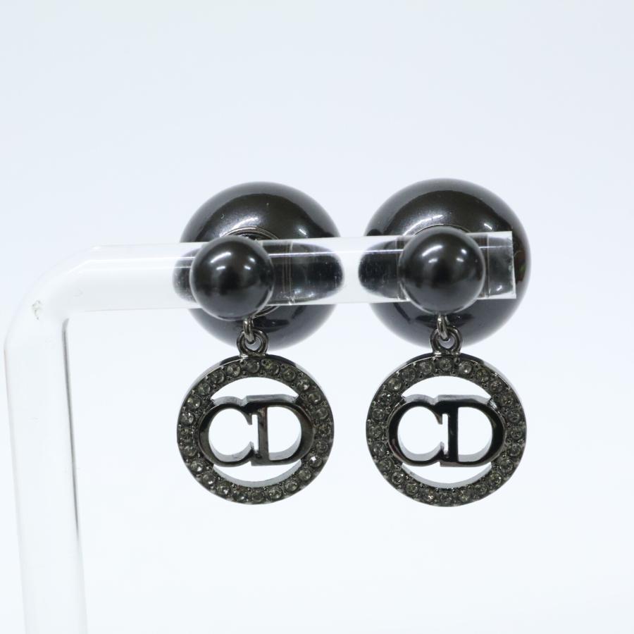 Dior Tribales トライバルピアス　メタル・メジンパール・クリスタル 美品 DIOR ディオール TRIBALES トライバル メタル レジンパール