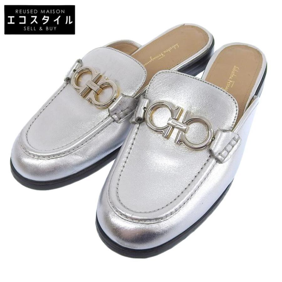 美品 Salvatore Ferragamo サルヴァトーレフェラガモ ガンチーニ 
