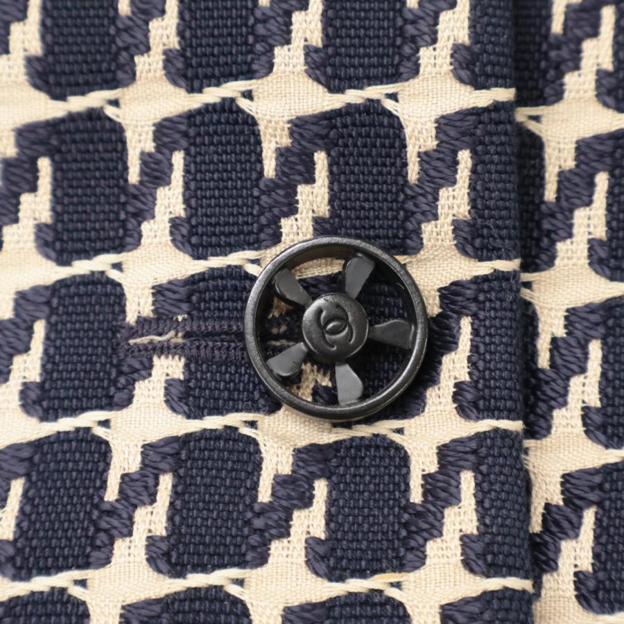 CHANEL（シャネル） 01P P17432V09913 ホイールココボタン 千鳥格子