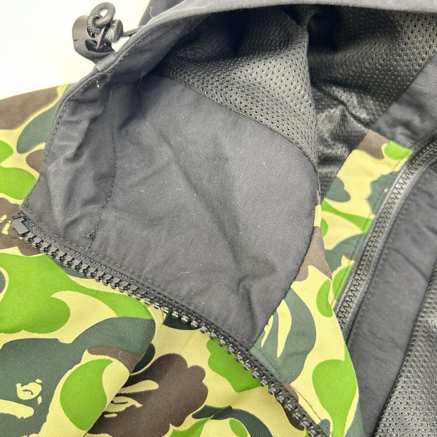 F.C.Real Bristol エフシーリアルブリストル FCRB-190104 × A BATHING APE. ナイロンジャケット ブラック×グリーン L ジャケット ナイロン メンズ 中古の画像