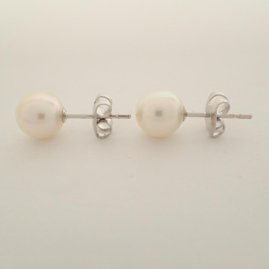 新品同様 TASAKI タサキ E-P700-18KWG 750刻印 7mmあこや真珠 スタッド