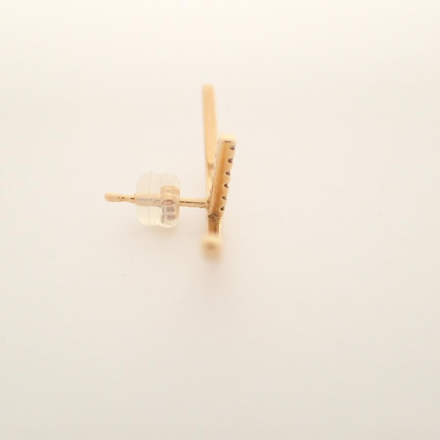 美品 Hirotaka ヒロタカ K10刻印 Bow 0.03ct ダイヤモンド 美品 Hirotaka ヒロタカ K10刻印 Bow 0.03ct ダイヤモンド