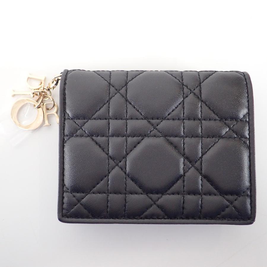 新品同様 Dior ディオール S01780NMJ-900U レディディオール 