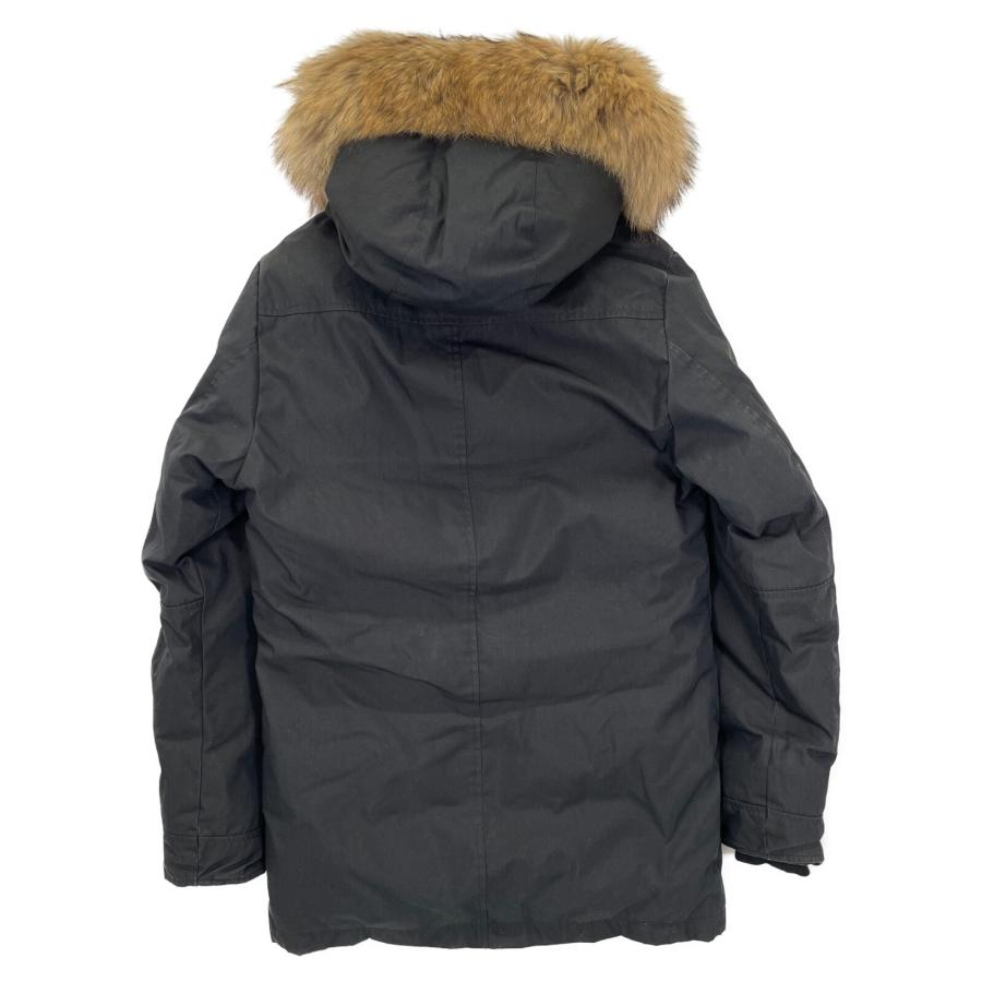 Pyrenex（ピレネックス） HMI014 アヌシー ブラック ファーフード