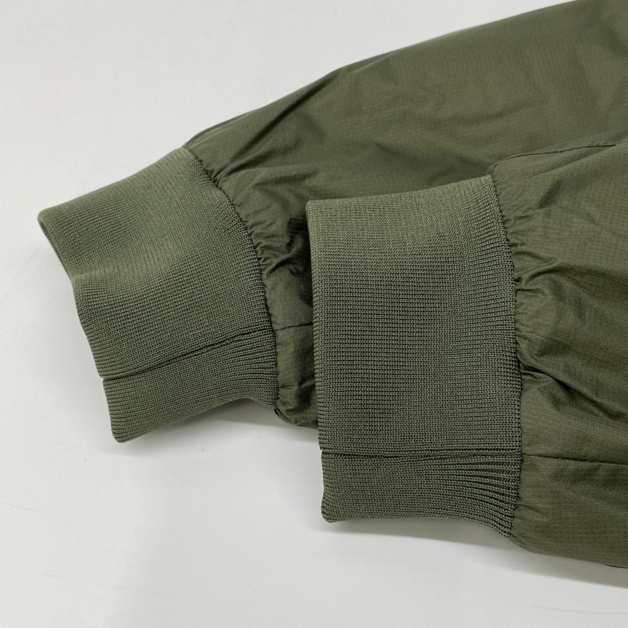 WOOLRICH（ウールリッチ） 美品/国内正規 WOCPS2650Z Thermore 中綿 