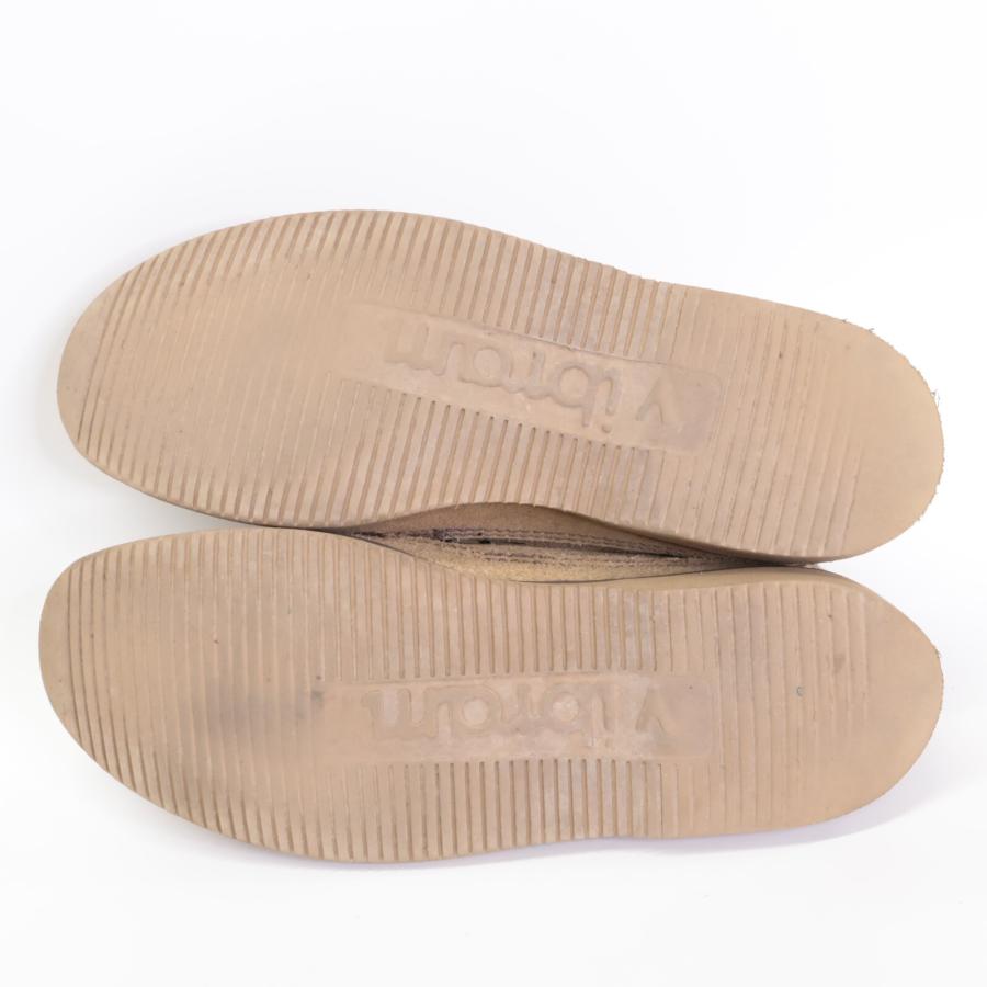 ベージュ スエードラッセル モカシン 8 EE ラッセルモカシン スポーティングクレーチャッカ スエード サイズ8D