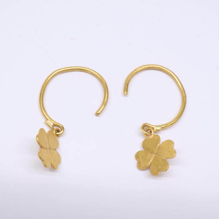 Marie-Helene de Taillac マリーエレーヌドゥタイヤック 22K 0.04ct