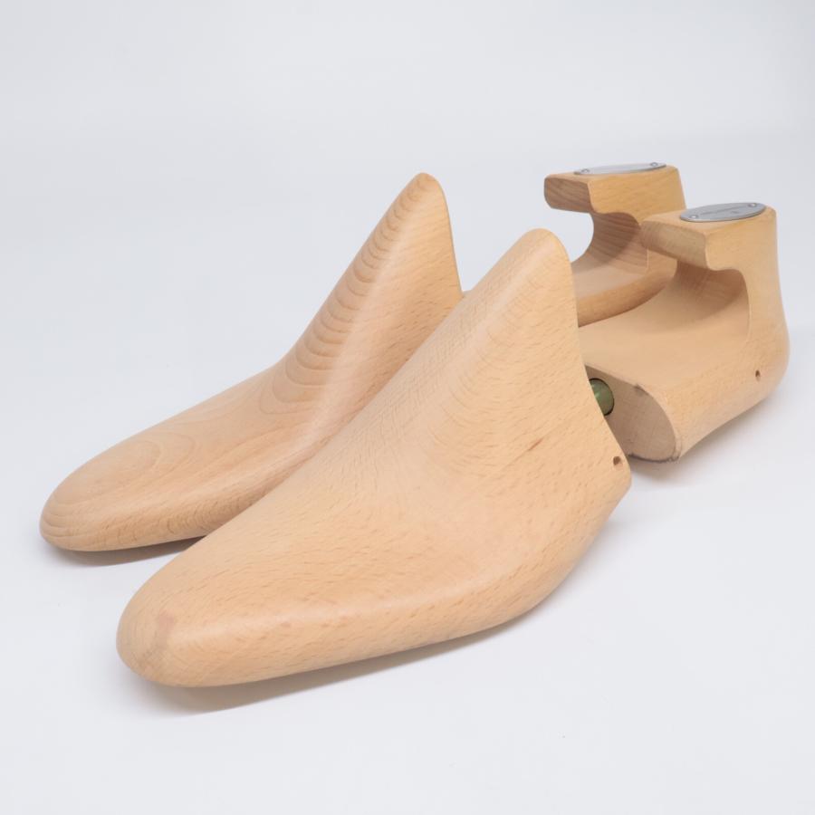 Ermenegildo Zegna エルメネジルドゼニア 3アイレット ステッチ