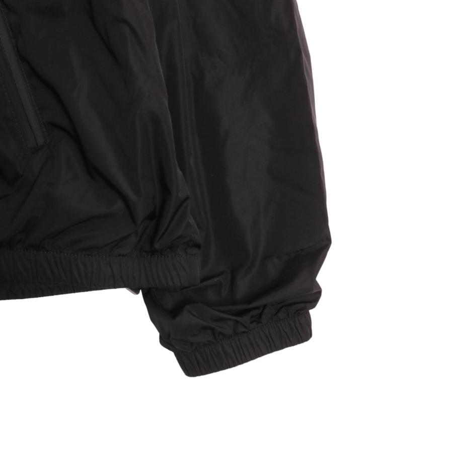 GIVENCHY ジバンシィ ナイロン ジャケット BM00KQ109A 襟ロゴ GIVENCHY ジバンシィ ナイロン ジャケット BM00KQ109A 襟ロゴ