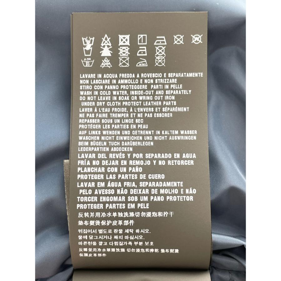 PRADA（プラダ） 美品/国内正規/22年製 SGH573 フード付ダウン