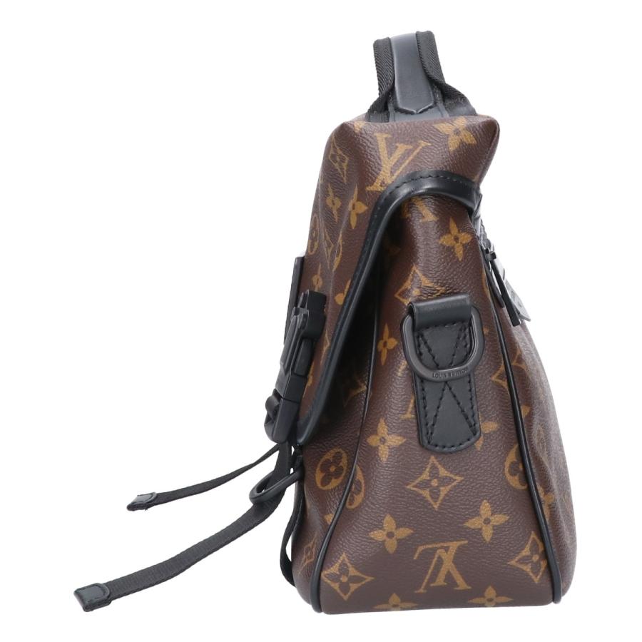 新品同様/ LOUIS VUITTON ルイヴィトン M46972 LVトレイル 新品同様/ LOUIS VUITTON ルイヴィトン M46972 LVトレイル