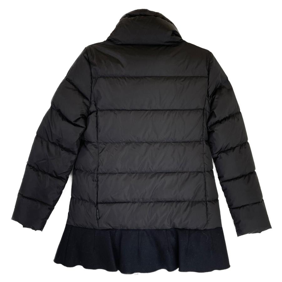 MONCLER（モンクレール） 美品/ VIBURNUM 裾フリル ダウン ジャケット