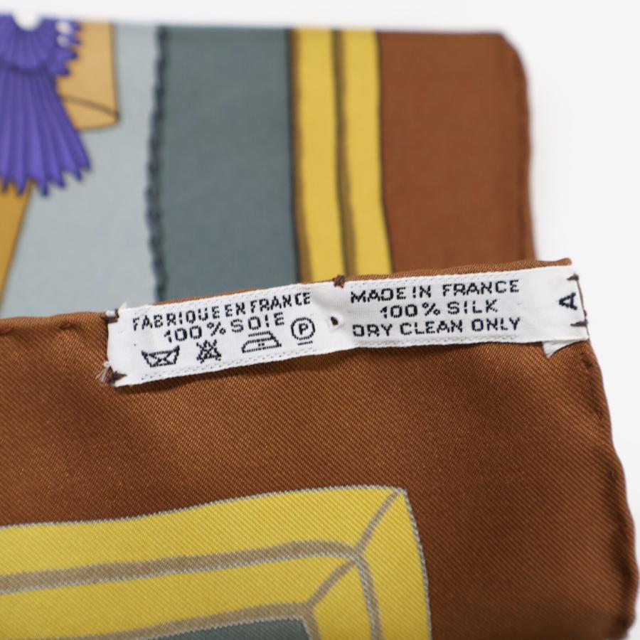 美品/ HERMES エルメス 馬車とハット 写真柄 カレ90 シルク スカーフ