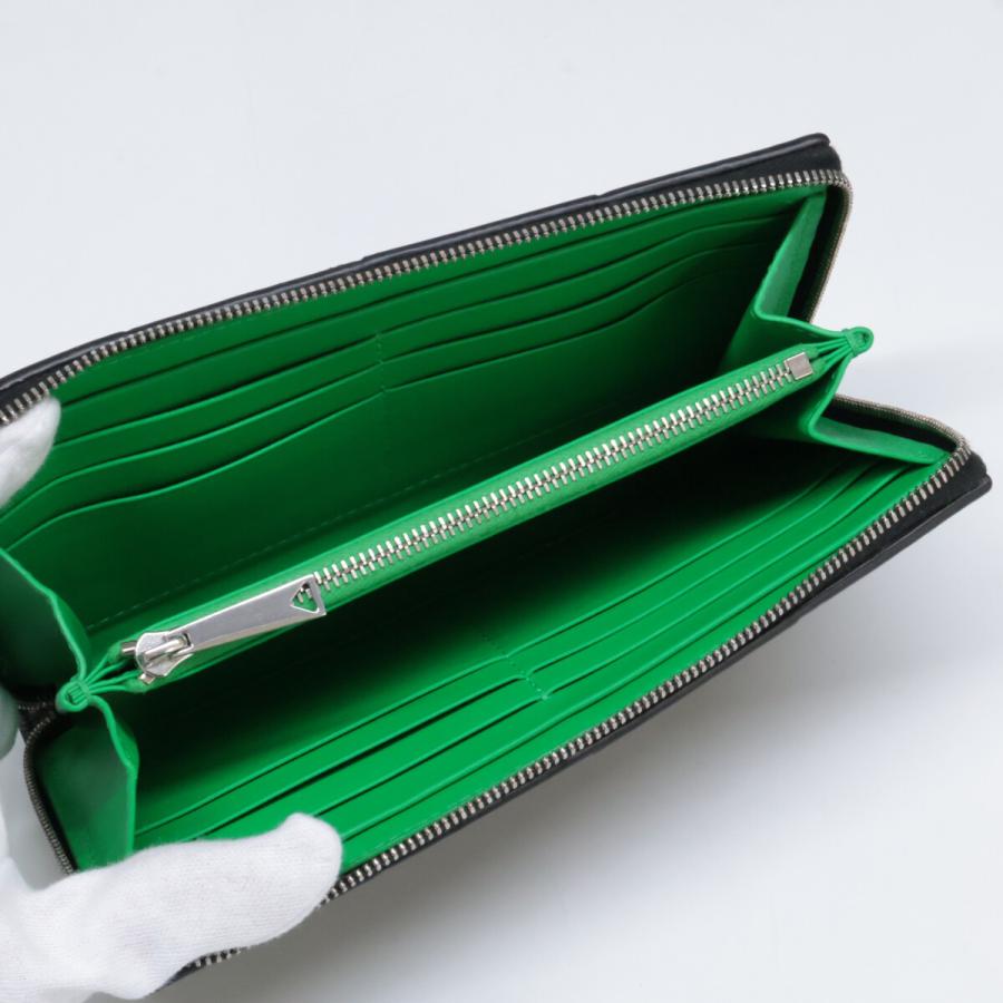 BOTTEGAVENETA マキシイントレチャート　長財布　ラウンドジップ BOTTEGA VENETA（ボッテガ・ヴェネタ） ラウンドファスナー長財布