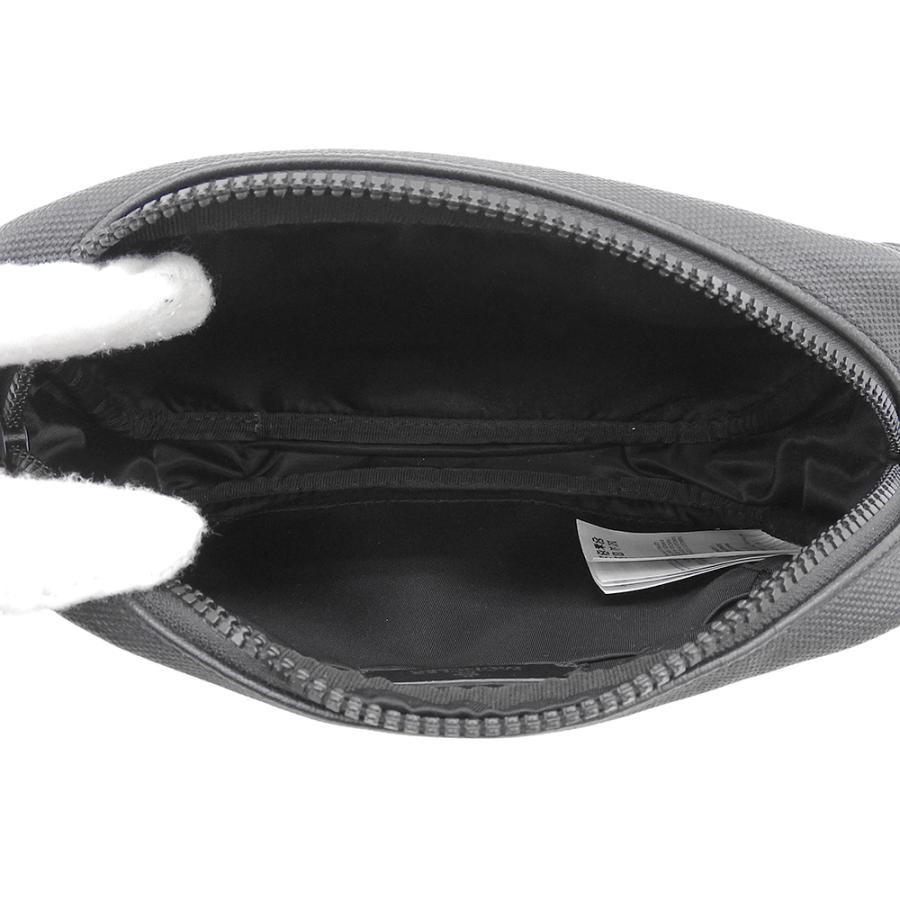 MONCLER（モンクレール） 美品 NAKOA クロスボディバッグ ショルダー