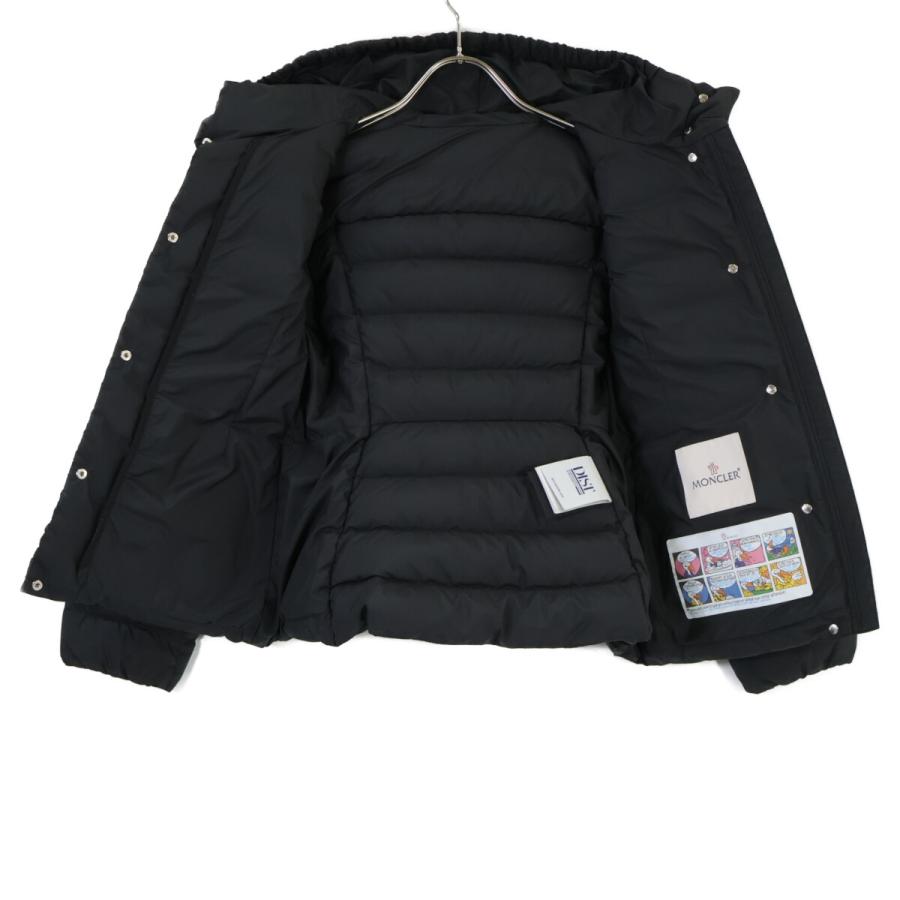 MONCLER フード付きブラックジャケット 140cm 美品 MONCLER モンクレール 黒 フード付きダウンジャケット キッズ 140cm