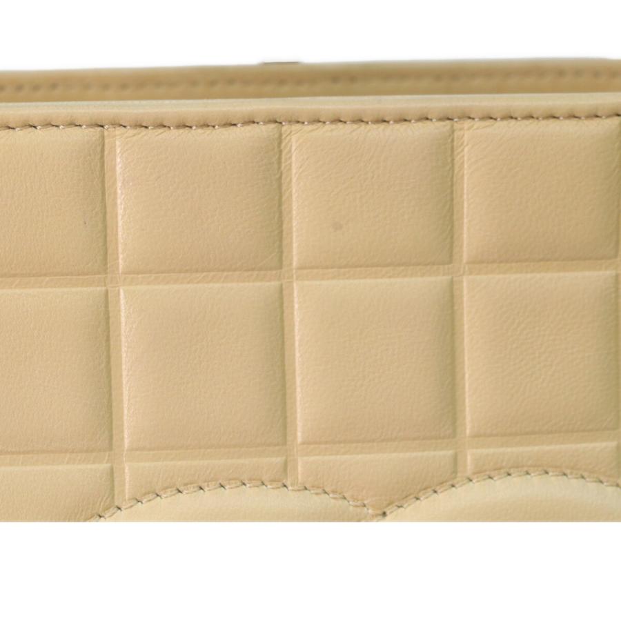 CHANEL シャネル A17809 ベージュ ラムスキン ゴールド金具 チョコバー ハンドバッグ レディースの画像