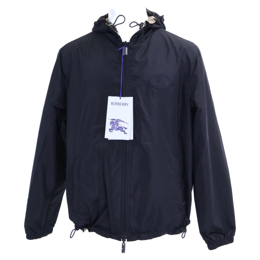 新品/国内正規 BURBERRY バーバリー 8110371 ノヴァチェック リバーシブル フーディジャケット M ブラック/ベージュ メンズの画像