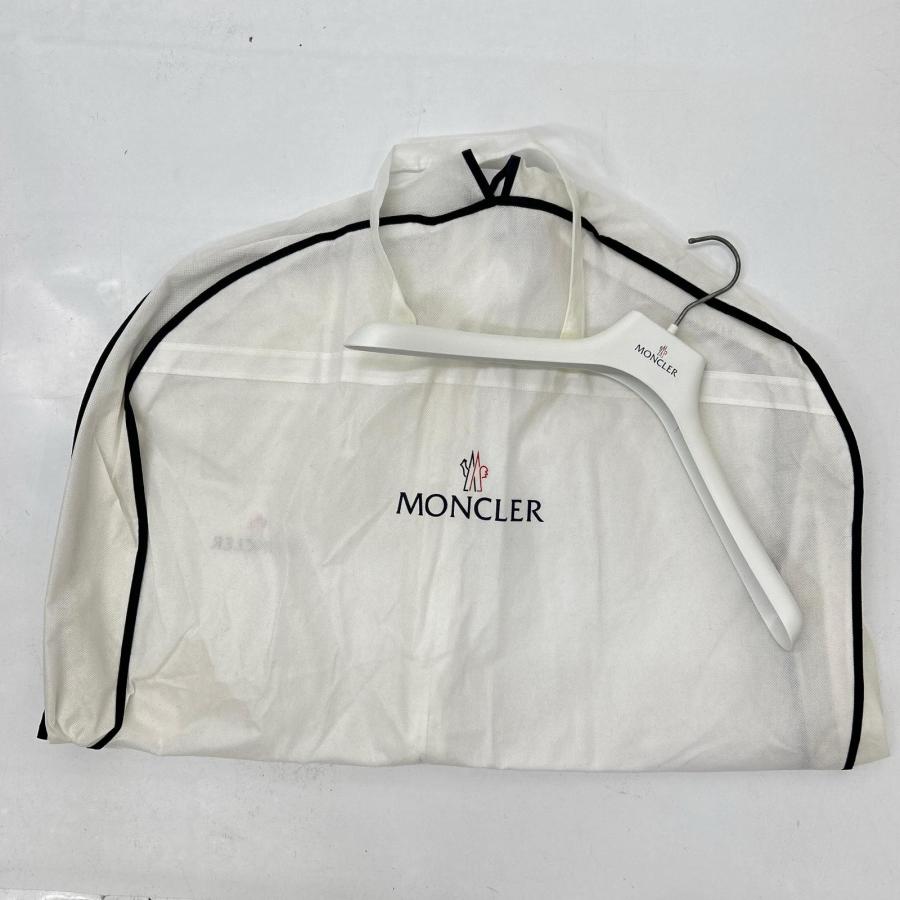 MONCLER（モンクレール） 19年 YERES ホワイト ライトダウンジャケット