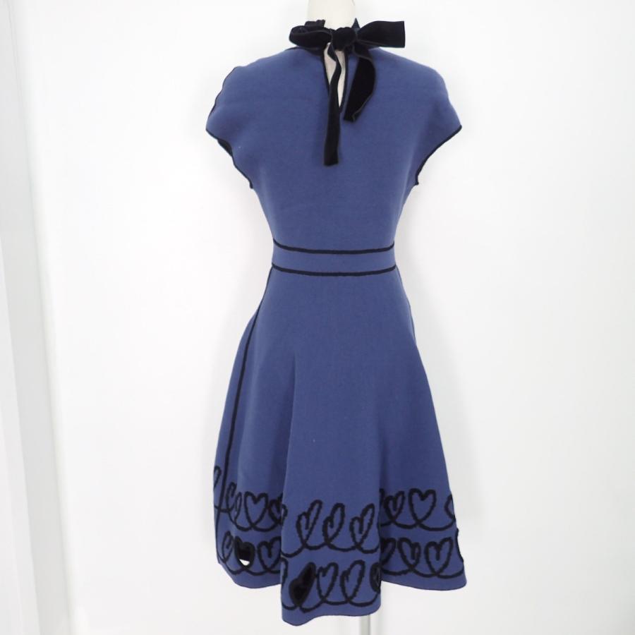 国内正規 Fendiフェンディ Fzd708 A3py Scribbled Heart Sweater Dress ハート ニットドレス ワンピース 40 ブルー ブラック ブランドショップエコスタイル 通販 Yahoo ショッピング