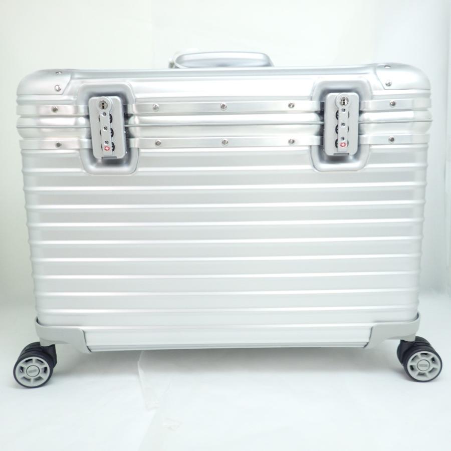 rimowa topas pilot multiwheel