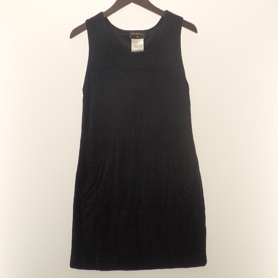 美品/国内正規 CHANEL シャネル P52923K06907 カメリア/ココマーク  