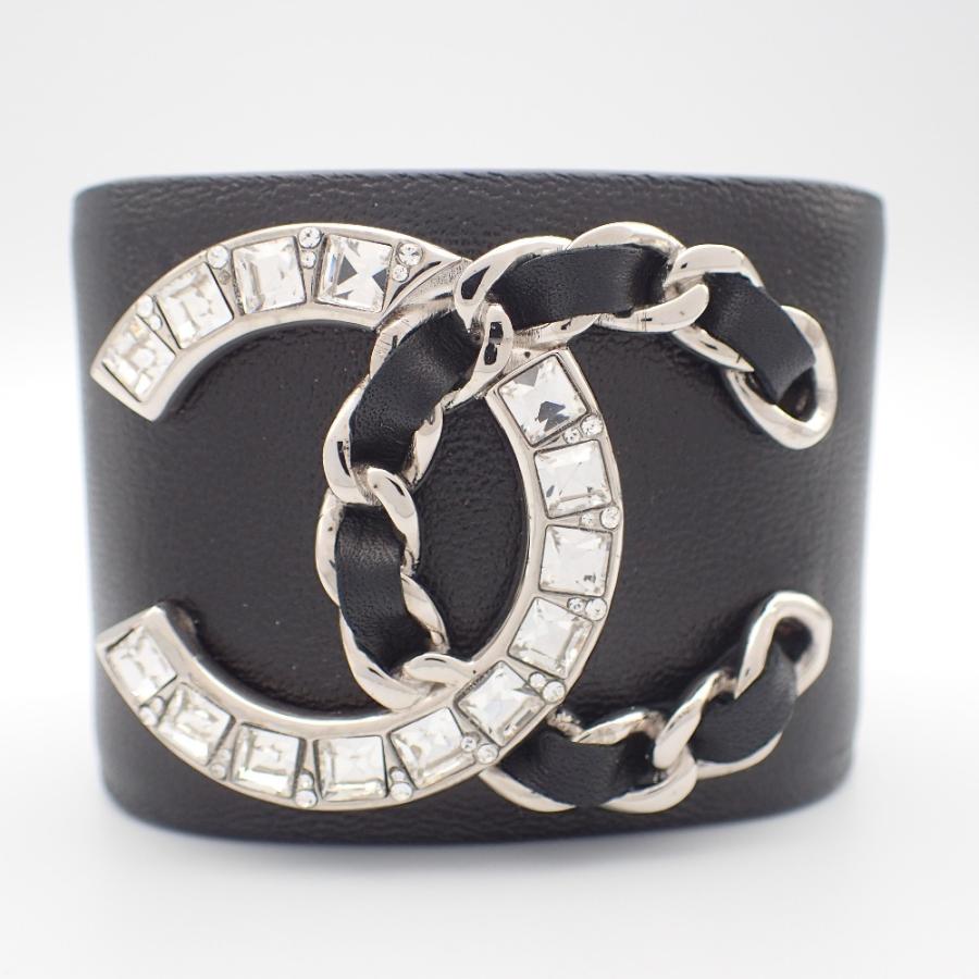 CHANEL（シャネル） P18K ラインストーン装飾 CCココマーク レザー