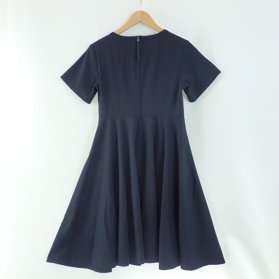 美品/ FOXEY NEW YORK フォクシーニューヨーク 41398 胸元ロゴ 美品/ FOXEY NEW YORK フォクシーニューヨーク 41398 胸元ロゴ
